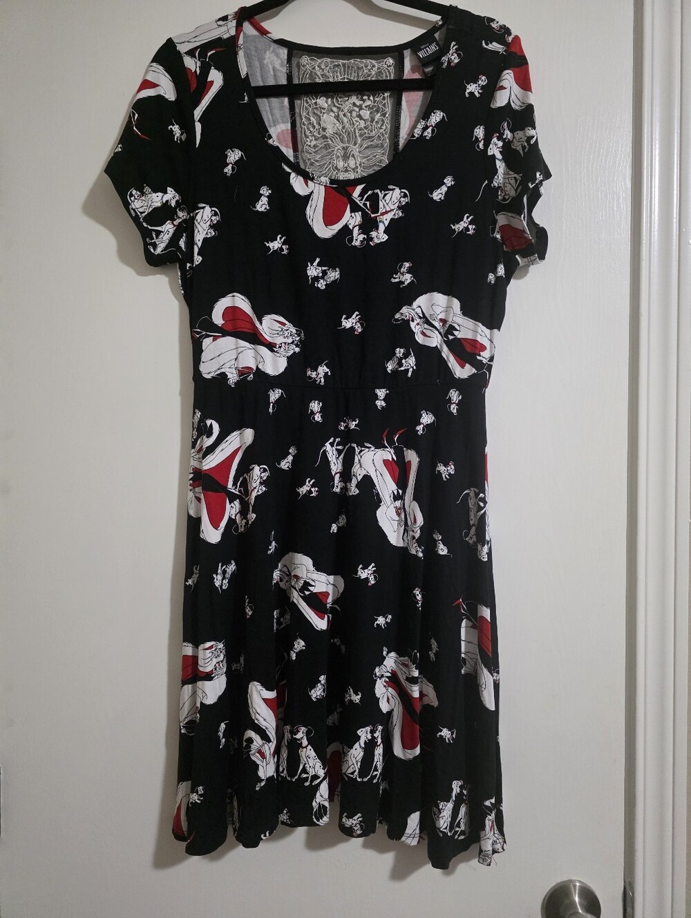 Disney Villans Cruella De Vil 101 Dalmatians Print